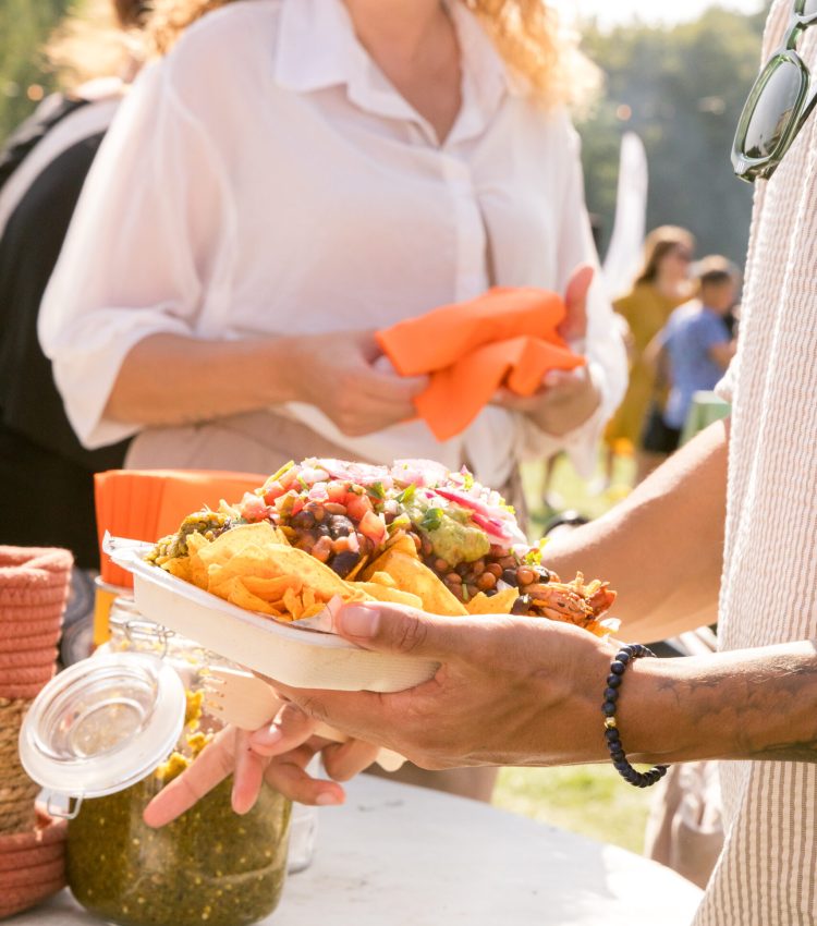 Onze foodtruck ingehuurd in het Vroesenpark in Rotterdam.