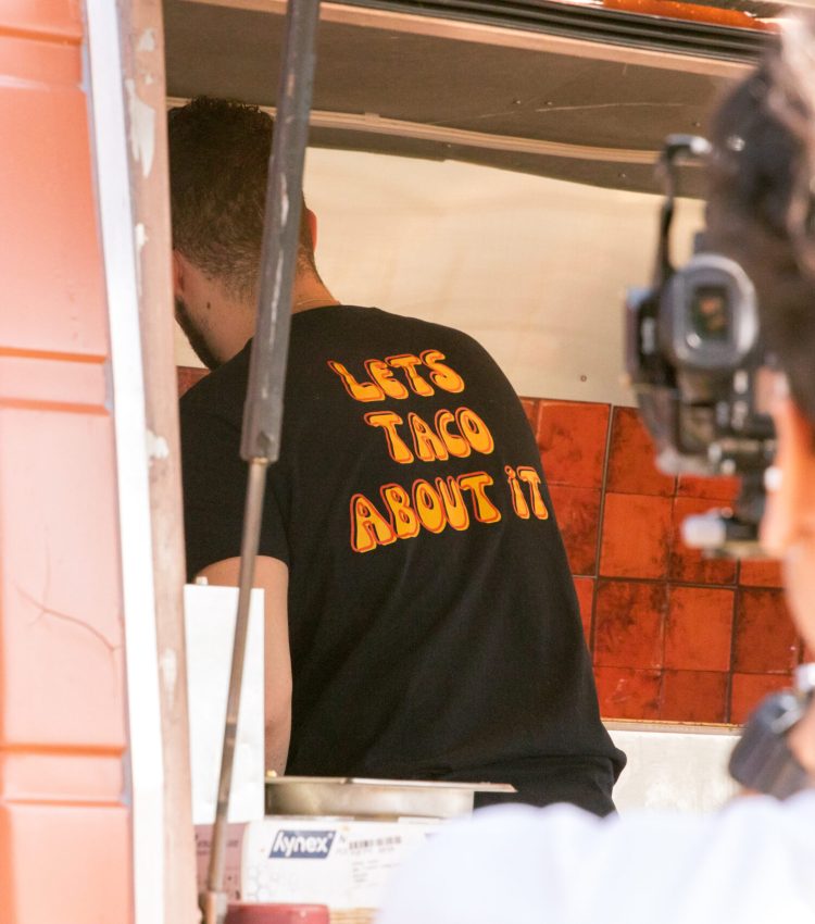 Foodtruck huren Gelderland? De Foodtruck van PorFlavor Food is inzetbaar in heel Nederland & België.